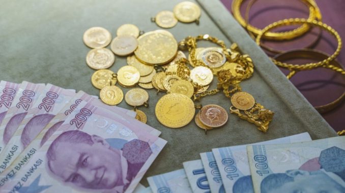 faizler-artti-altin-uyaniklari-piyasaya-cikti-UtKuFfsa.webp