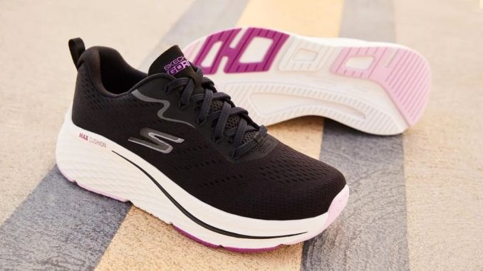 unlu-spor-ayakkabi-firmasi-skechers-satildi-W5HFmbN3.webp